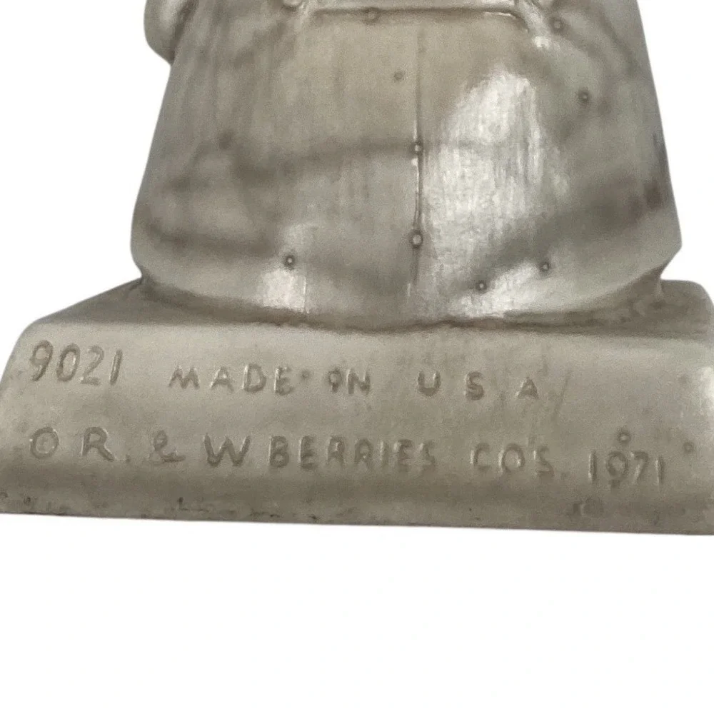 Vintage Doctor Figurine Take Two‎ Aspirin Go to Bed R&W Berries Co 1971 USA